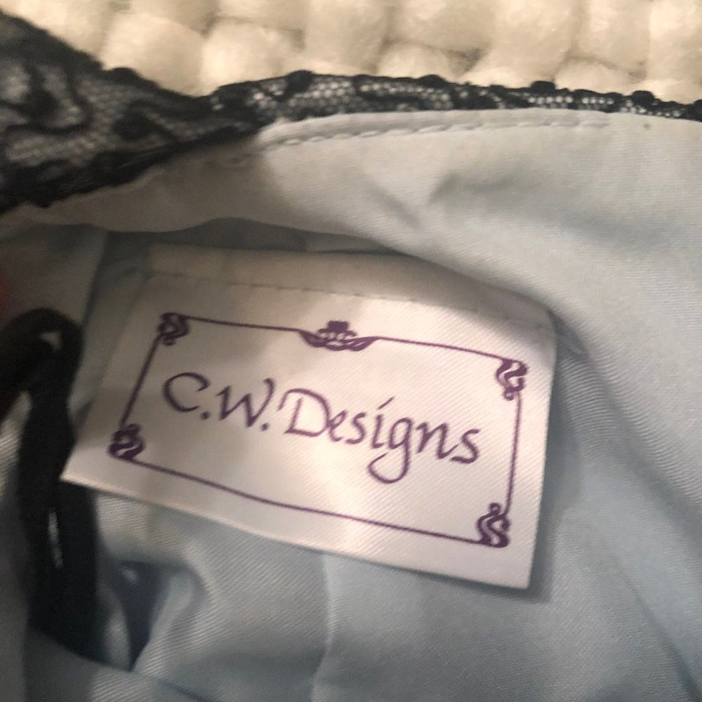 Custom-Made C.W Designs Patterned Dress - Picture 5 of 6